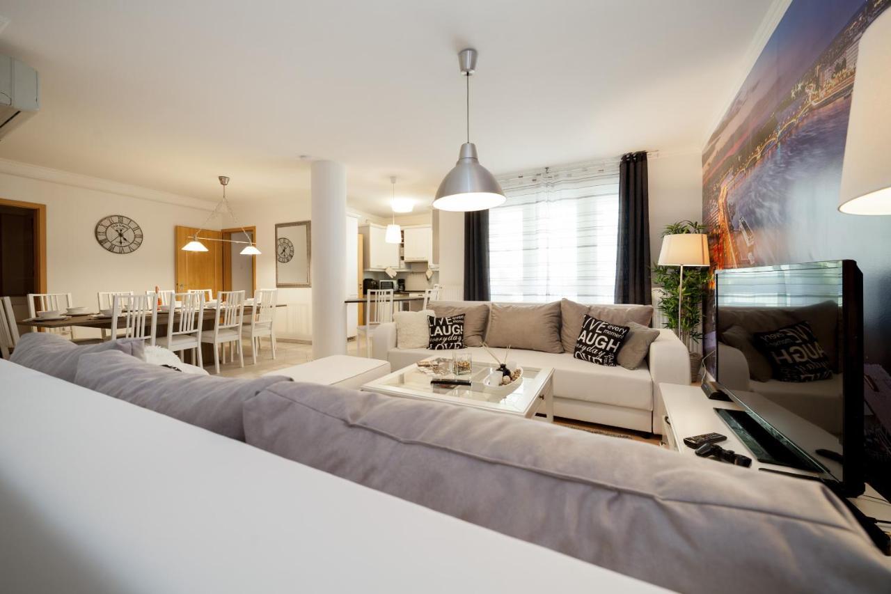 Gde Hollo Apartments Budapest Bagian luar foto