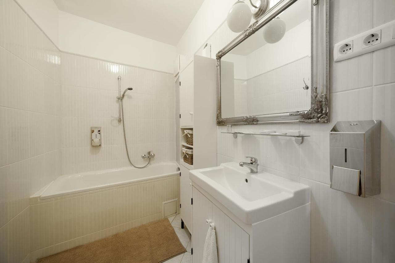 Gde Hollo Apartments Budapest Bagian luar foto