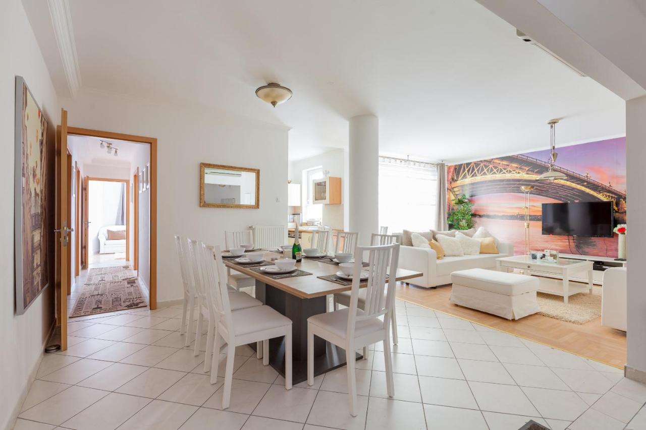 Gde Hollo Apartments Budapest Bagian luar foto