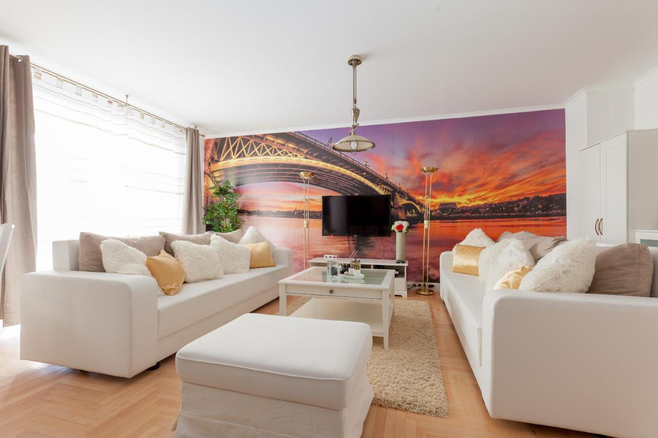 Gde Hollo Apartments Budapest Bagian luar foto